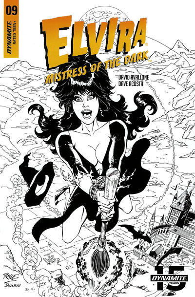 Cover for Elvira Mistress of the Dark (Dynamite Entertainment, 2018 series) #9 [Black and White Cover John Royle]
