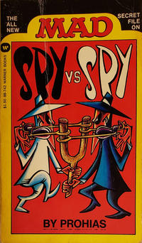 Cover Thumbnail for The All New Mad Secret File on Spy vs. Spy (Warner Books, 1973 series) [Tenth Printing]