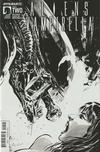 Cover Thumbnail for Aliens / Vampirella (2015 series) #2 [Black & White Retailer Incentive Cover]