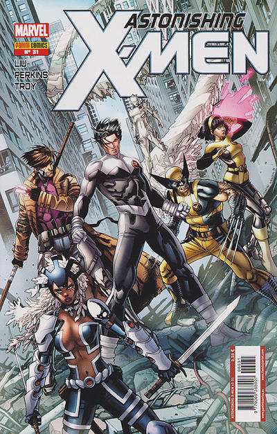 Cover for Astonishing X-Men (Panini España, 2010 series) #31